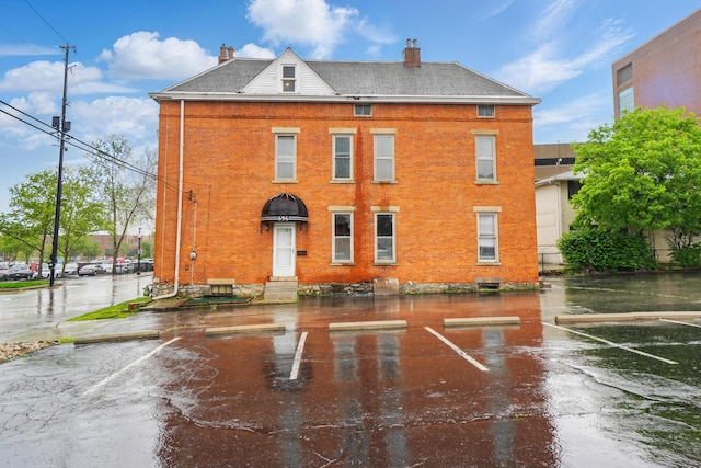 696 Bank St, Columbus, OH 43206 - view of basketball court