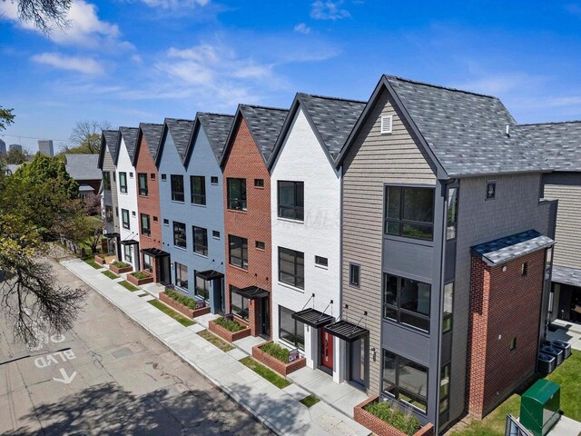 1106 Oak St Unit 12, Columbus, OH 43205 - view of building exterior