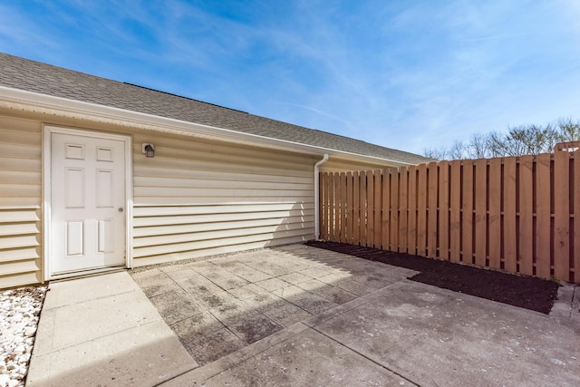 5958 Central College Rd, New Albany, OH 43054 - view of patio with fence