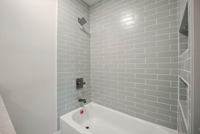 436 W 2nd Ave, Columbus, OH 43201 - bathroom with washtub / shower combination