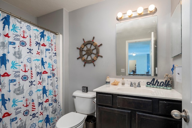 447 Wingate Pl, Mount Sterling, OH 43143 - full bath with vanity, toilet, and a shower with curtain