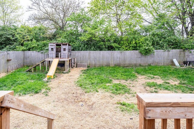 447 Wingate Pl, Mount Sterling, OH 43143 - view of fenced backyard