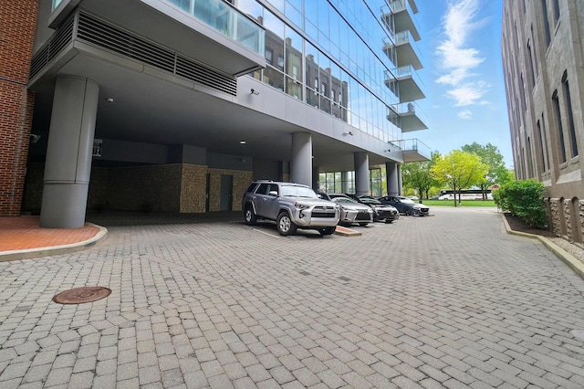 300 W Spring St Unit 515, Columbus, OH 43215 - view of uncovered parking lot