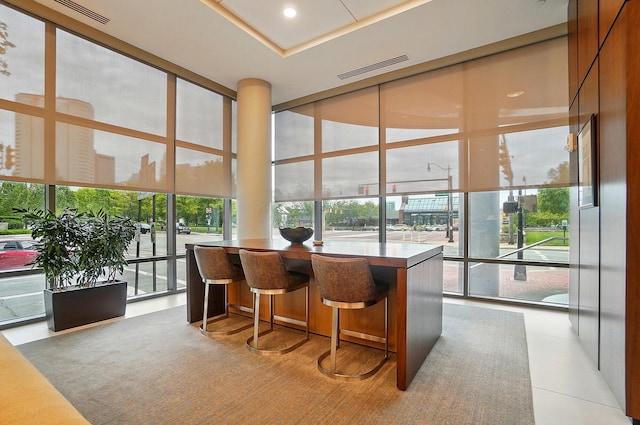 300 W Spring St Unit 515, Columbus, OH 43215 - building lobby featuring floor to ceiling windows and a towering ceiling