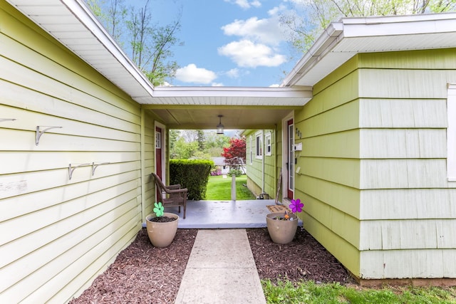 200 Park Ave, New Lexington, OH 43764 - view of side of property