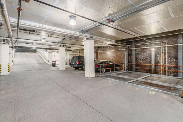 106 N High St Unit 504, Columbus, OH 43215 - view of parking garage