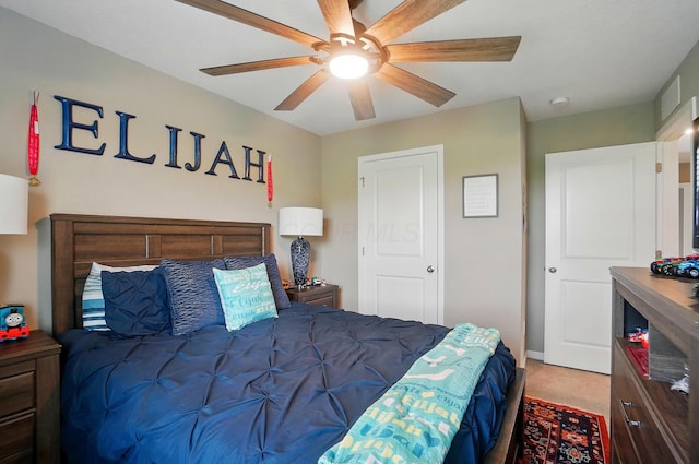 4410 Holstein Dr, Columbus, OH 43207 - carpeted bedroom with a ceiling fan and baseboards