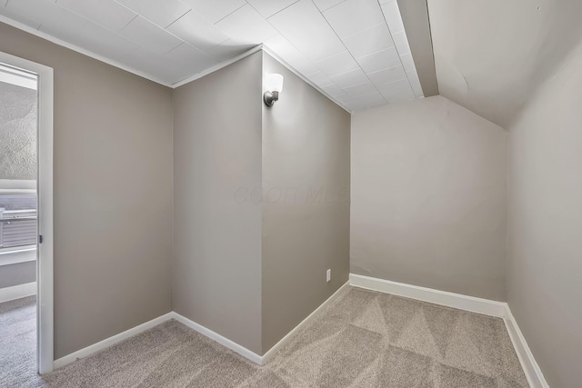 229 Pennsylvania Ave, Marion, OH 43302 - additional living space with carpet flooring, lofted ceiling, and baseboards