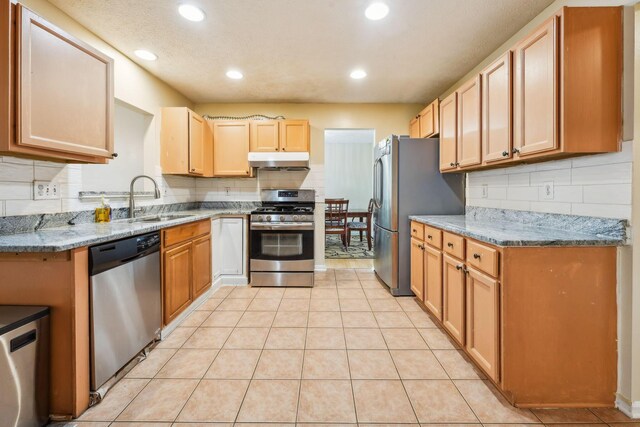 9067 Kingsley Dr, Reynoldsburg, OH 43068 - photo 12