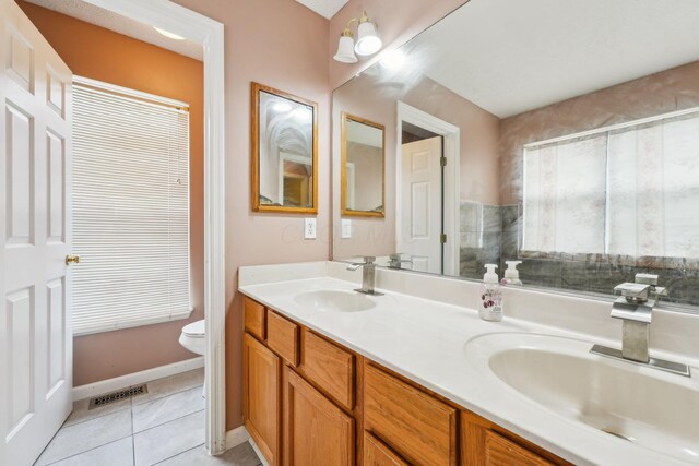 9067 Kingsley Dr, Reynoldsburg, OH 43068 - photo 25