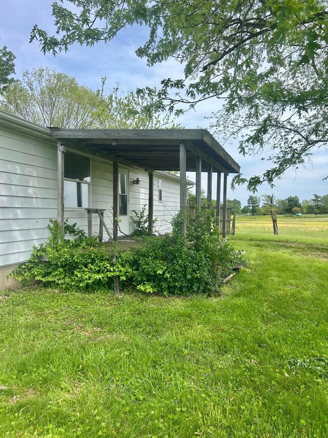 3617 Waugh Rd, Frankfort, OH 45628 - entrance to property featuring a yard