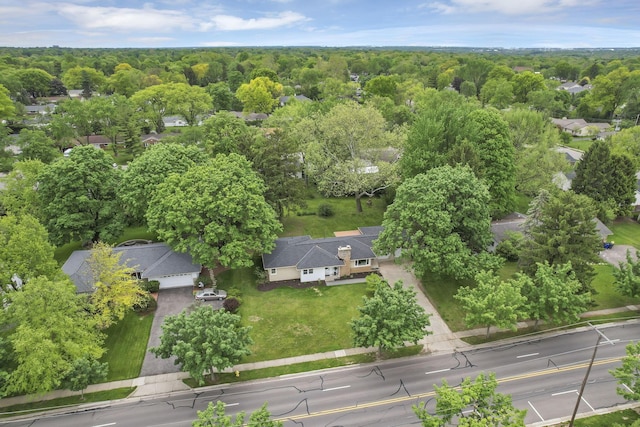 2095 Mccoy Rd, Upper Arlington, OH 43220 - drone / aerial view