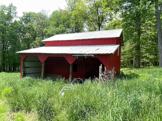 12929 Pleasant Valley Rd NE, Utica, OH 43080