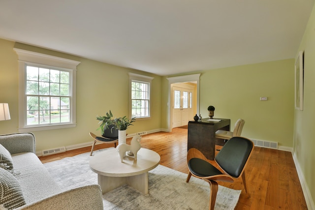 1155 Millcreek Ct, Columbus, OH 43220 - living area featuring wood-type flooring and baseboards