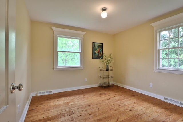 1155 Millcreek Ct, Columbus, OH 43220 - spare room with light wood-style floors and baseboards