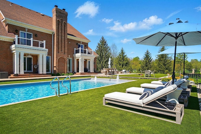 8070 Harriott Rd, Dublin, OH 43017 - outdoor pool featuring a yard