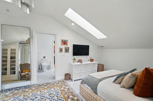 8070 Harriott Rd, Dublin, OH 43017 - bedroom with a skylight, vaulted ceiling, recessed lighting, light carpet, and baseboards
