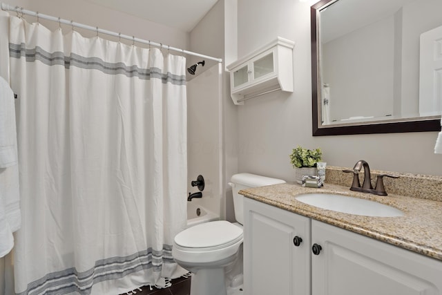 411 Reinhard Ave, Columbus, OH 43206 - bathroom featuring toilet, vanity, and shower / bathtub combination with curtain