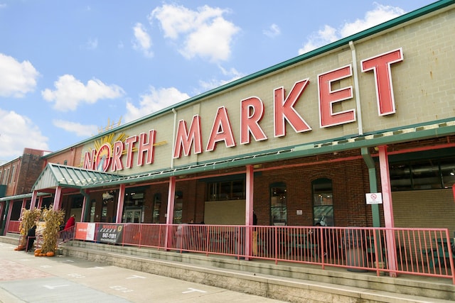 view of commercial location