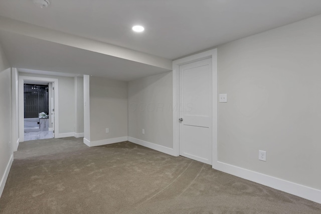 2727 Westmont Blvd, Columbus, OH 43221 - finished below grade area with carpet and baseboards