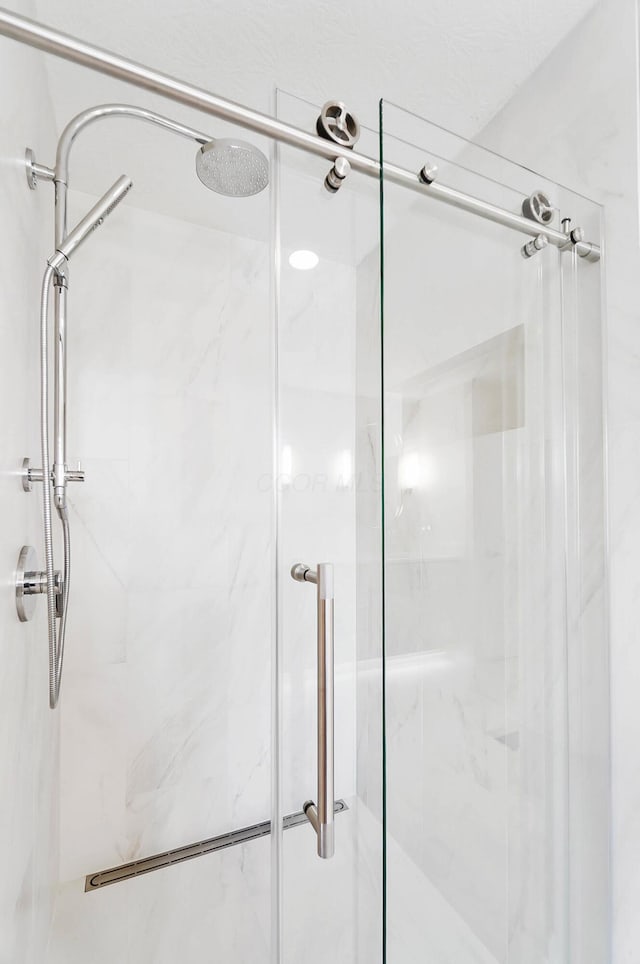 6415 Green Stone Loop, Dublin, OH 43016 - full bathroom with a marble finish shower