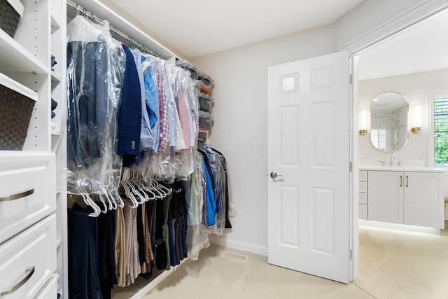 6415 Green Stone Loop, Dublin, OH 43016 - walk in closet with a sink