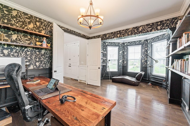 6540 Marshview Dr, Hilliard, OH 43026 - office area featuring wallpapered walls, ornamental molding, a chandelier, wainscoting, and hardwood / wood-style flooring