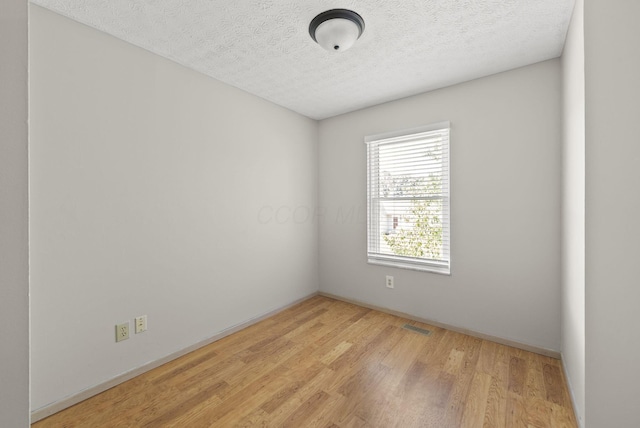 3445 Westerville Woods Dr, Columbus, OH 43231 - photo 22