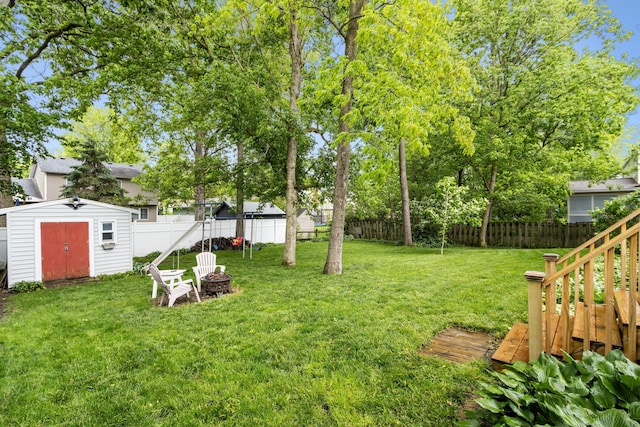 68 Whipple Pl, Westerville, OH 43081 - view of yard with a fire pit