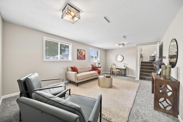 4810 Manitoba Rd, Columbus, OH 43229 - photo 23