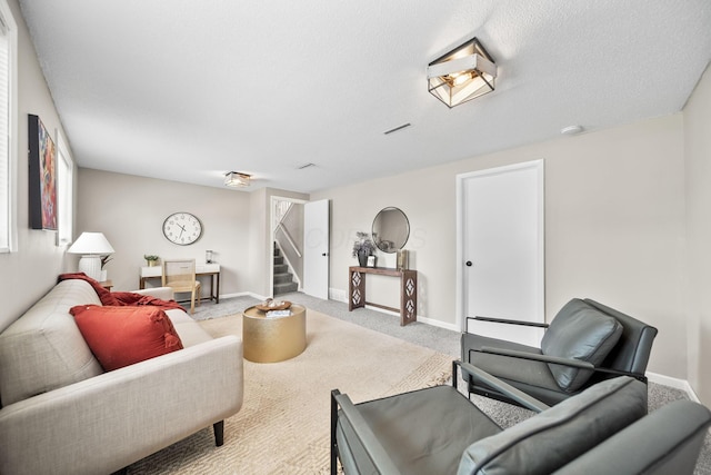4810 Manitoba Rd, Columbus, OH 43229 - photo 24