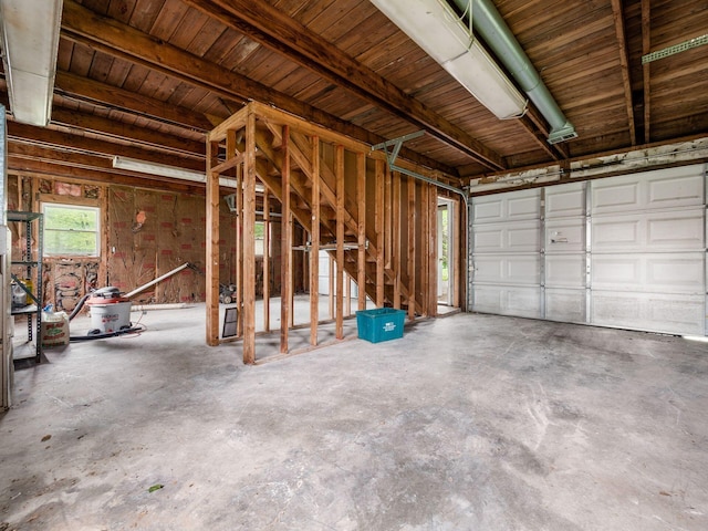 3182 Grey Fox Dr, Columbus, OH 43230 - view of garage