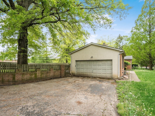 3182 Grey Fox Dr, Columbus, OH 43230 - detached garage with fence and a gate
