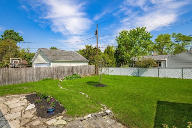 view of yard with a garage