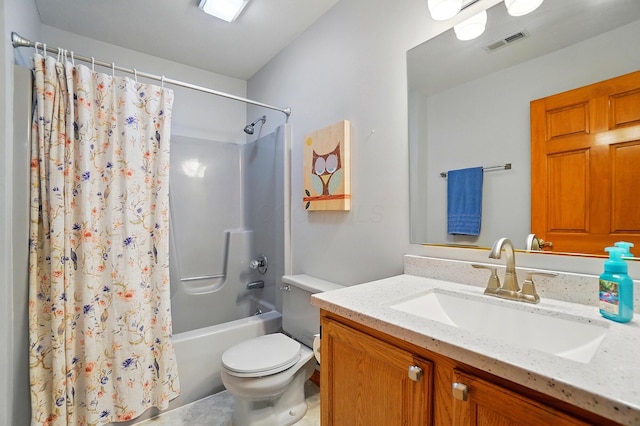 7227 Stemen Rd, Pickerington, OH 43147 - full bath featuring toilet, shower / tub combo, and vanity