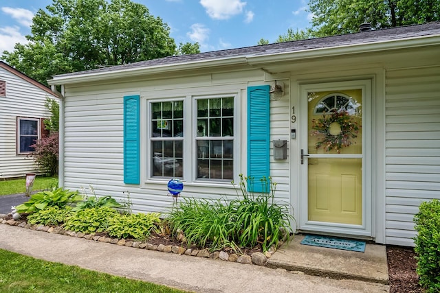 19 Vaughn Rd, Delaware, OH 43015 - doorway to property