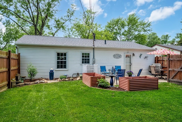 19 Vaughn Rd, Delaware, OH 43015 - rear view of property featuring a patio and a shingled roof