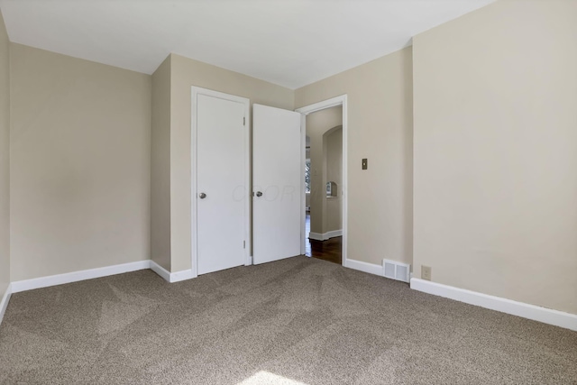206 Goose Pond Rd, Newark, OH 43055 - unfurnished bedroom featuring carpet floors and baseboards