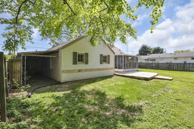 206 Goose Pond Rd, Newark, OH 43055 - back of property featuring a sunroom and a wooden deck