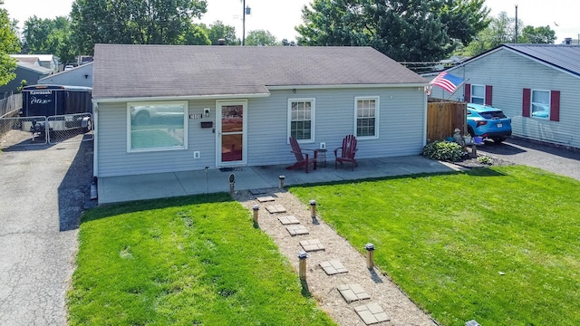2806 Claude Dr, Columbus, OH 43207 - view of front of home featuring a patio and a shingled roof