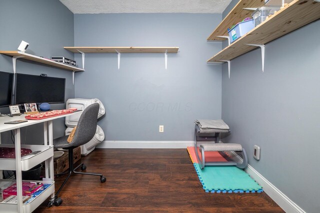 2806 Claude Dr, Columbus, OH 43207 - office with wood finished floors and baseboards