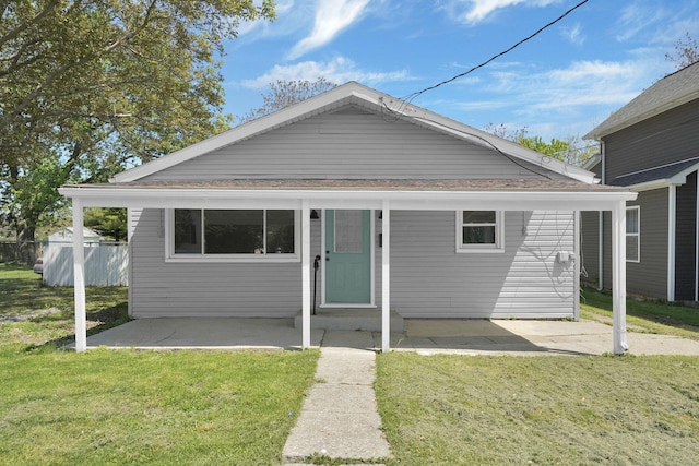 524 Avondale Ave, Marion, OH 43302 - view of front of home featuring roof with shingles