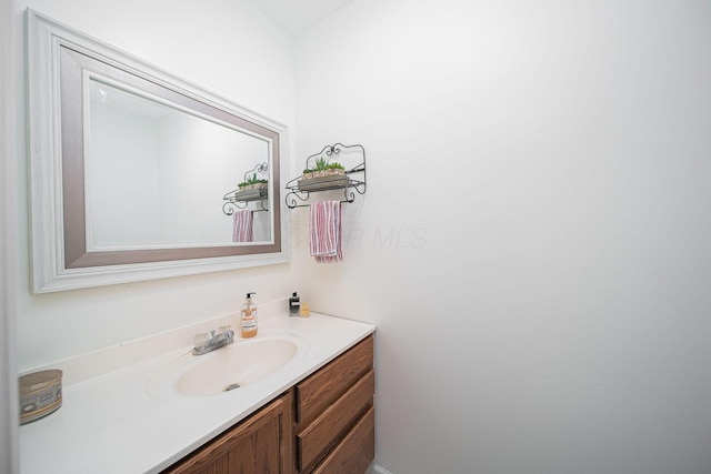 5039 Lee Rd, South Bloomfield, OH 43103 - bathroom featuring vanity