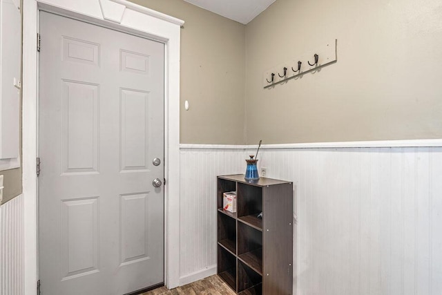 8950 Woodhaven Rd, Johnstown, OH 43031 - doorway to outside with wainscoting