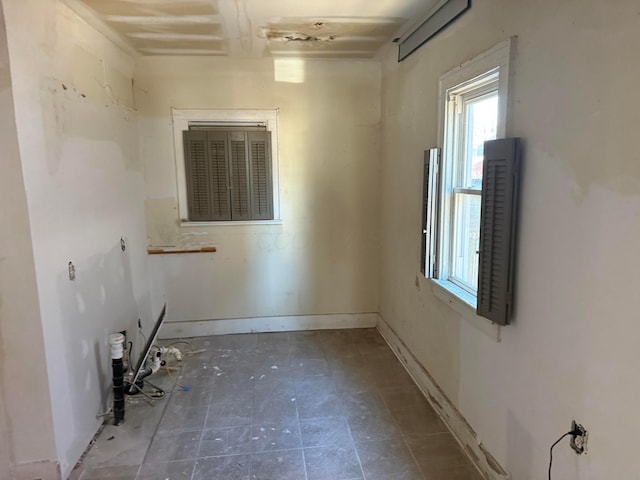 1413 Minnesota Ave, Columbus, OH 43211 - spare room with plenty of natural light and baseboards