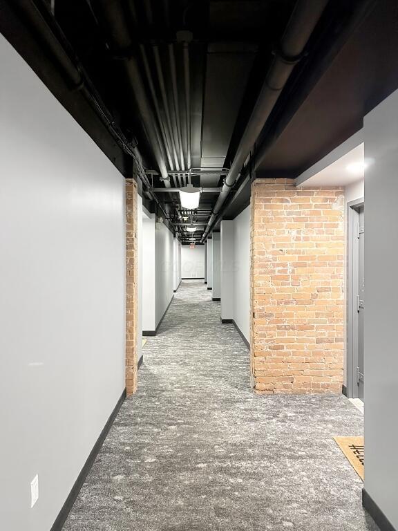 432 E Rich St Unit 3K, Columbus, OH 43215 - corridor with carpet and baseboards