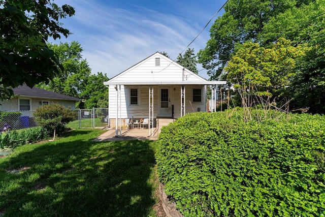 832 Oxley Rd, Columbus, OH 43212 - back of house with a gate
