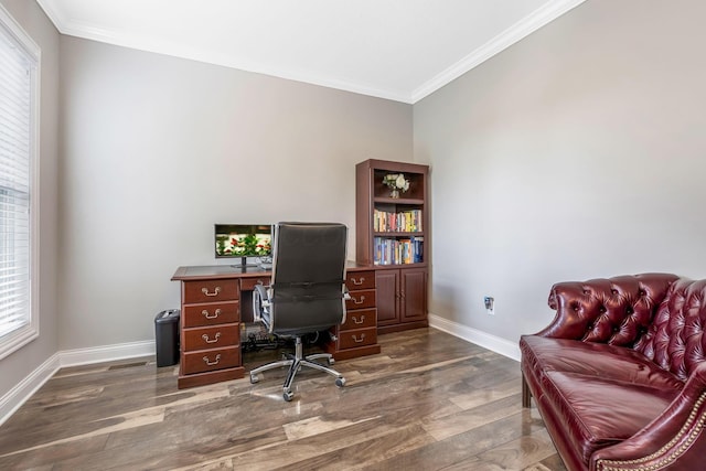 5119 Butterworth Green Dr, New Albany, OH 43054 - office with wood finished floors, ornamental molding, and baseboards