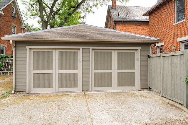 308 Jackson St, Columbus, OH 43206 - view of outdoor structure with fence, an outdoor structure, and cooling unit