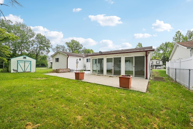 3368 Pine Valley Rd, Columbus, OH 43219 - back of house featuring a patio and a sunroom